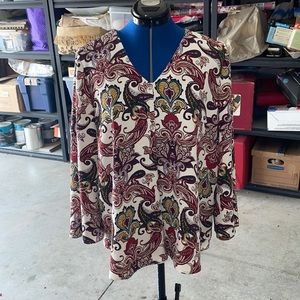 Chico’s flowey shirt